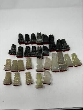 Vtg Carved Aztec Style Marble Onyx Chess Set White/Black 30 Pieces Replacement